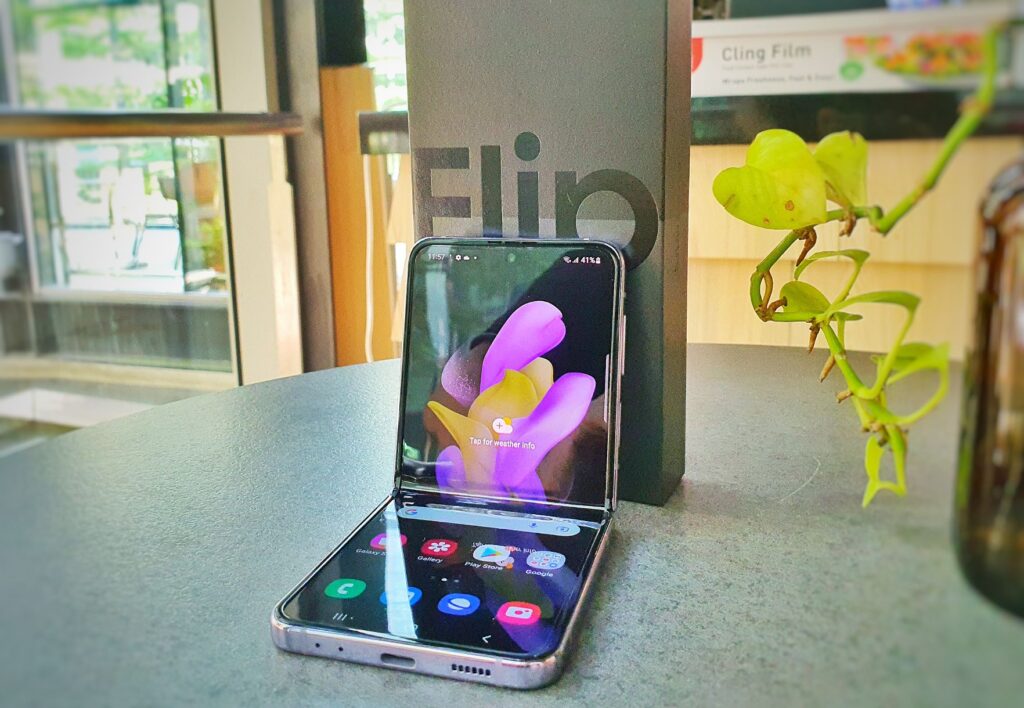 Samsung Galaxy Z Flip4 F7210 Blue 8+256GB