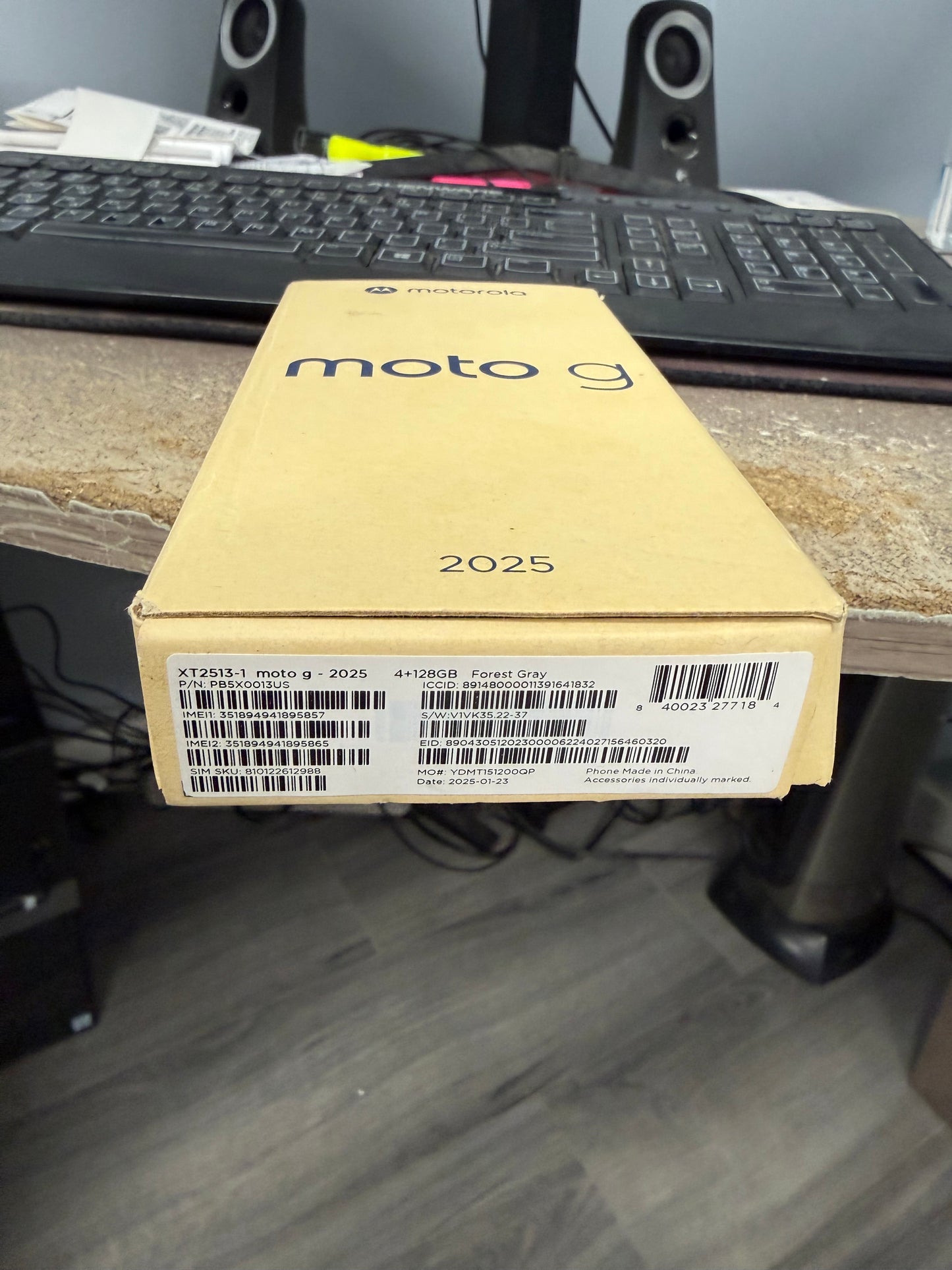 Motorola Moto g 2025 Xfinity mobile