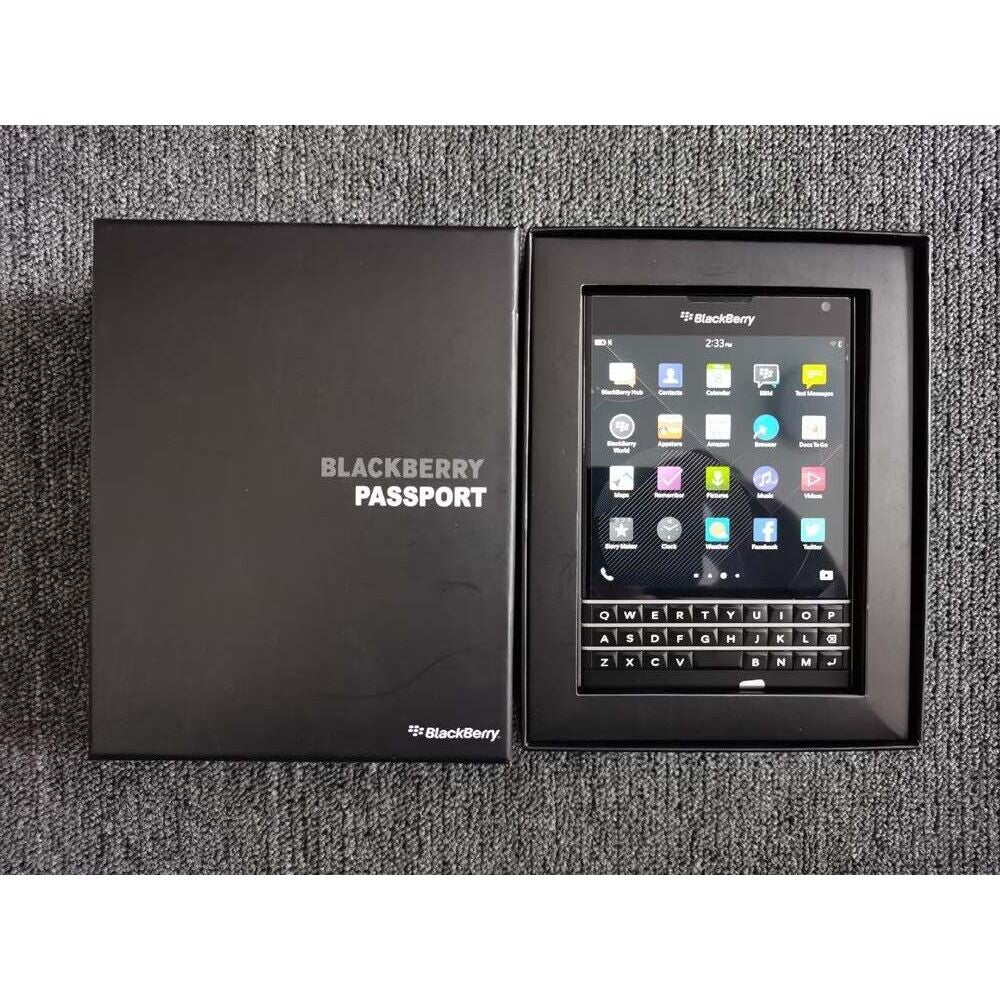 BlackBerry Passport - 32 GB - Silver- Unlocked - GSM