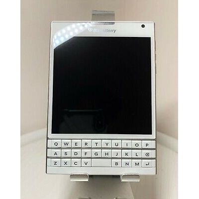 BlackBerry Passport - 32 GB - White - Unlocked - GSM